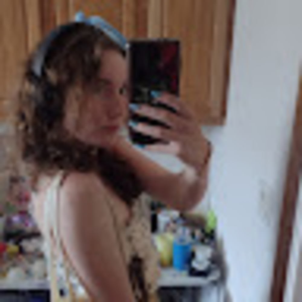 Meet your Posher, Joella